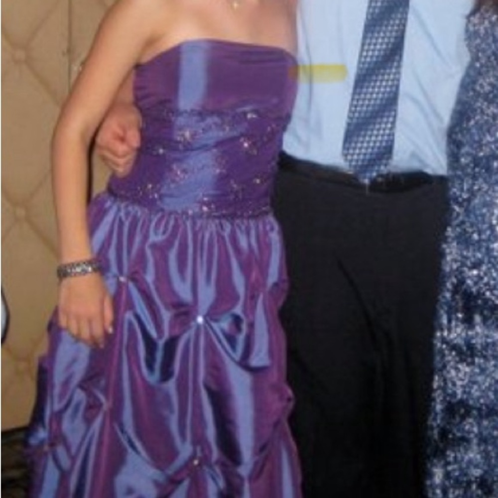 CW Designs Custom, Purple Girls Gown. - Picture 3 of 8